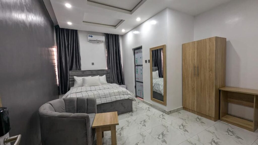 WhatsApp Image 2024-09-29 at 12.12.08_0858c2e7